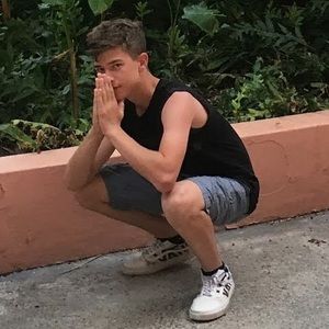 Meet your Posher, Daniel